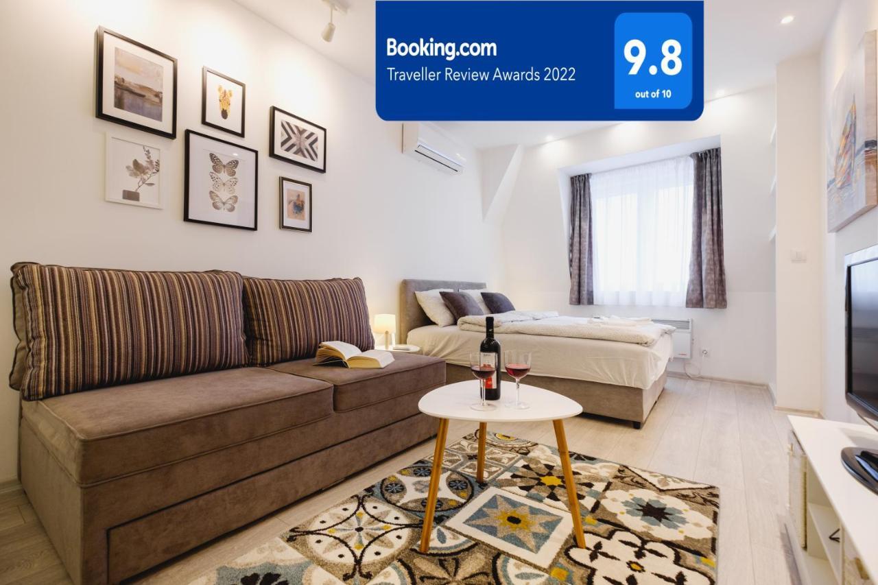 Apartment Hana Lux Beograd Ngoại thất bức ảnh