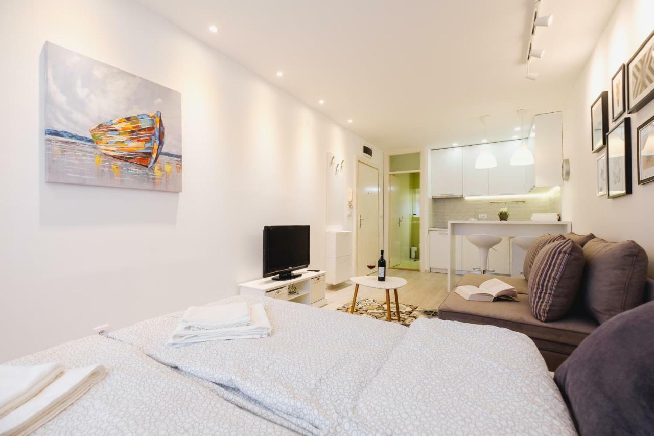 Apartment Hana Lux Beograd Ngoại thất bức ảnh
