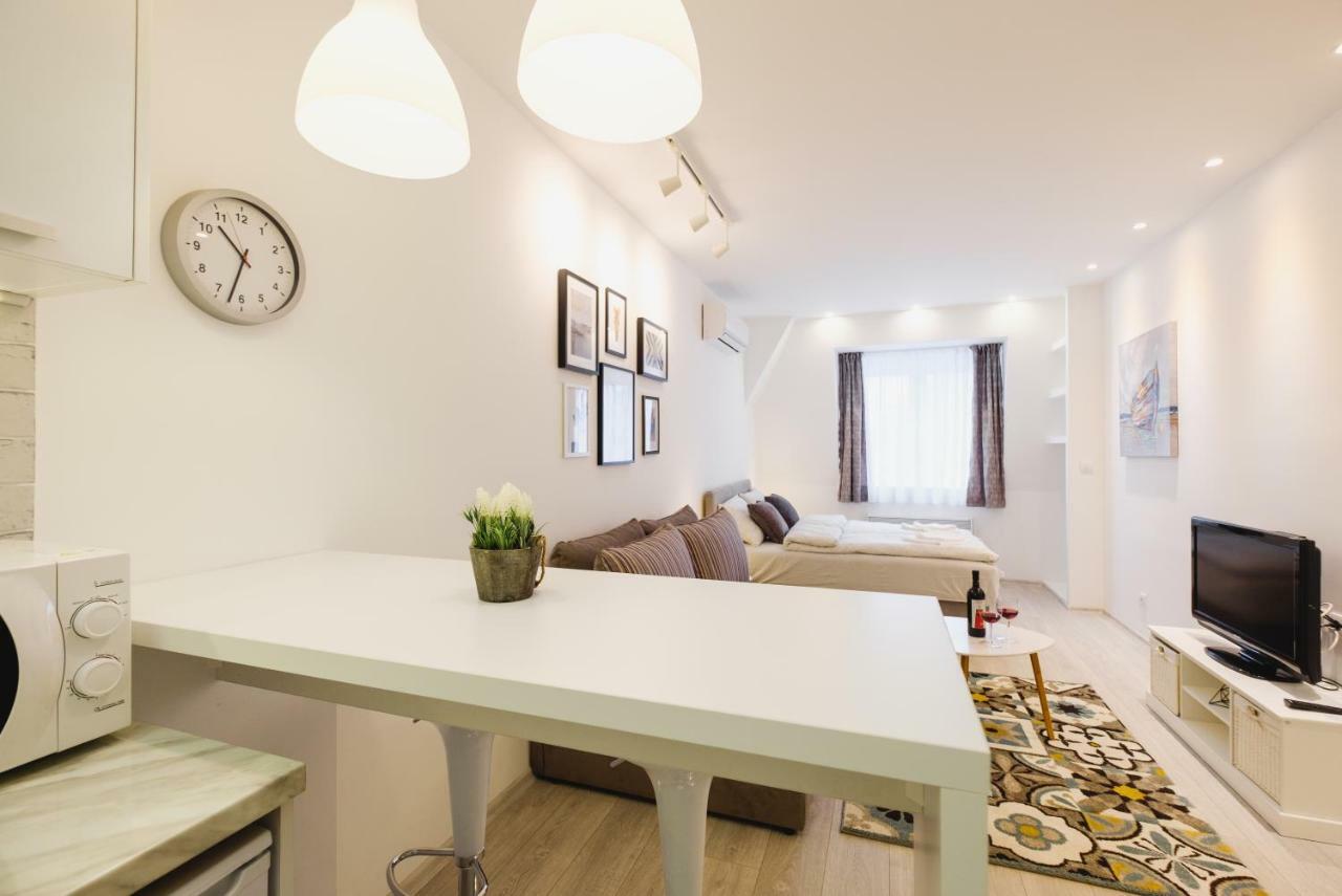Apartment Hana Lux Beograd Ngoại thất bức ảnh