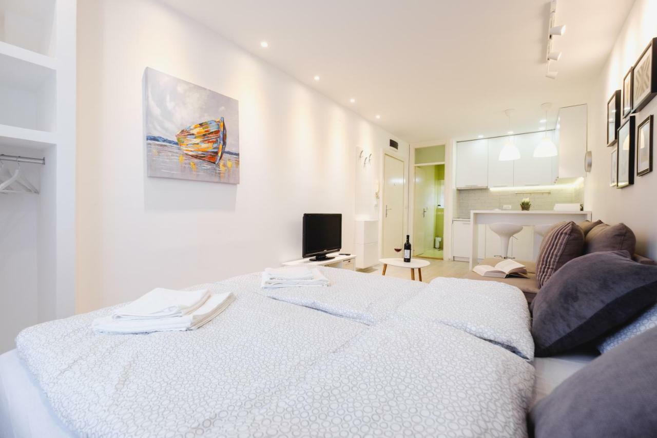 Apartment Hana Lux Beograd Ngoại thất bức ảnh